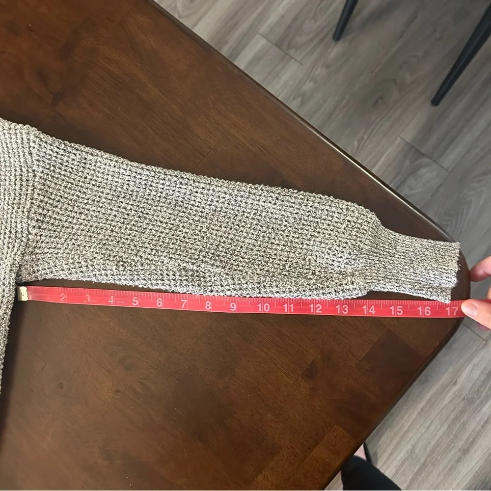 ASTR The Label Stephanie Surplice Neck Sweater Gray Size XS - Picture 14 of 14